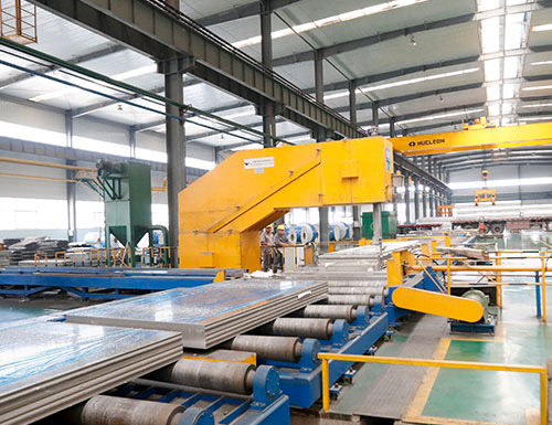 汽车铝生产车间